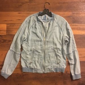 Chambray bomber